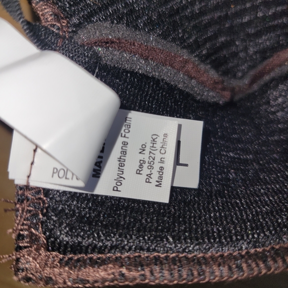 UPS Delivery Dog Costume with Cap and Box - Picture 4 of 6